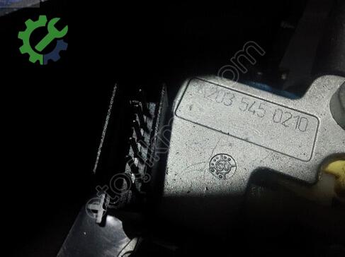 Mercedes-Benz C Serisi Silecek Kolu çıkma parça