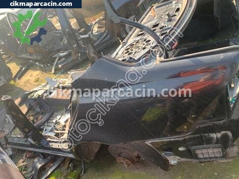 Mercedes-Benz C Serisi Sol Arka Çamurluk çıkma parça