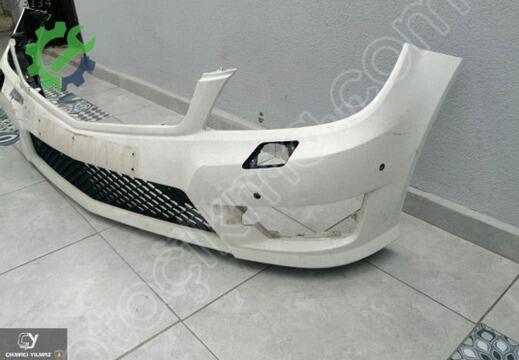 Mercedes-Benz C Serisi Ön Tampon çıkma parça