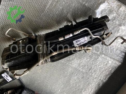 Mercedes-Benz C180 Lastik çıkma parça