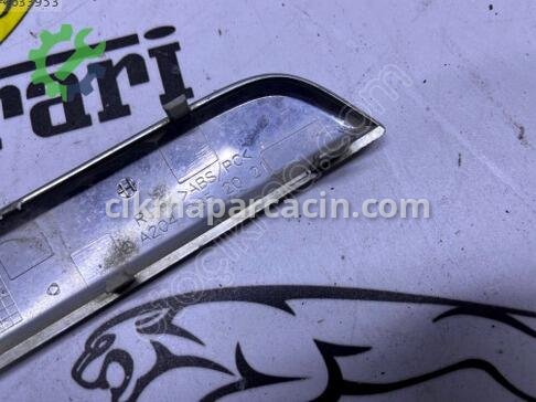 Mercedes-Benz GLK Tampon Izgara Çıtası A2048852021 çıkma parça