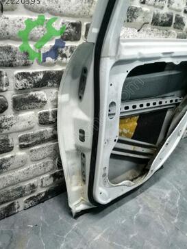 Mercedes-Benz C Serisi Sağ Arka Kapı A204 çıkma parça