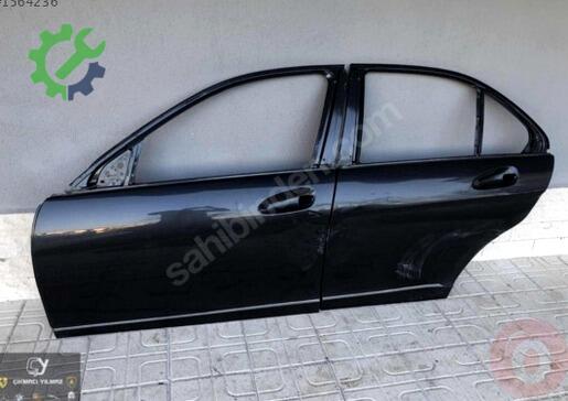 Mercedes-Benz C Serisi Sol Ön Kapı A204 çıkma parça