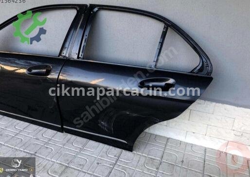 Mercedes-Benz C Serisi Sol Ön Kapı çıkma parça