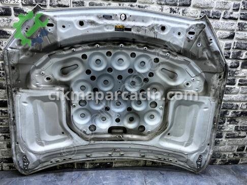 Mercedes-Benz C Serisi Kaput çıkma parça