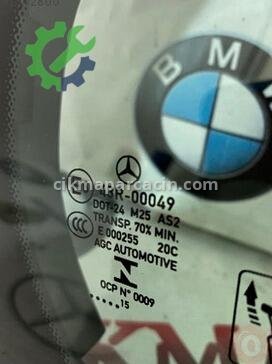 Mercedes-Benz C Serisi Sağ Arka Kelebek Camı W2057300655 çıkma parça