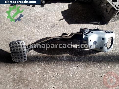 Mercedes-Benz C180 Pedal çıkma parça