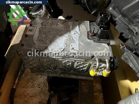 Mercedes-Benz C Serisi Akü çıkma parça