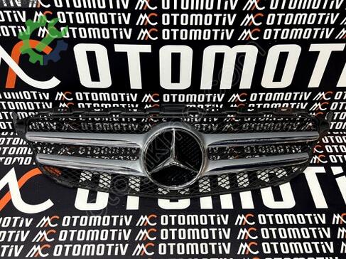 Mercedes-Benz C180 Ön Panjur çıkma parça