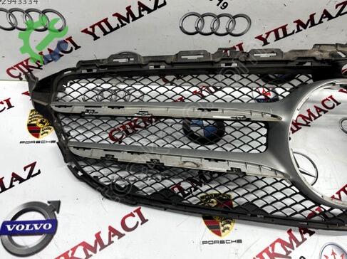 Mercedes-Benz C Serisi Ön Panjur çıkma parça