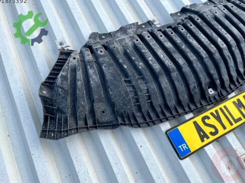Mercedes-Benz C Serisi Ön Tampon A2055200500 çıkma parça