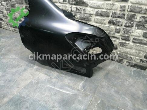Mercedes-Benz C Serisi Sol Arka Çamurluk A2056370309 çıkma parça