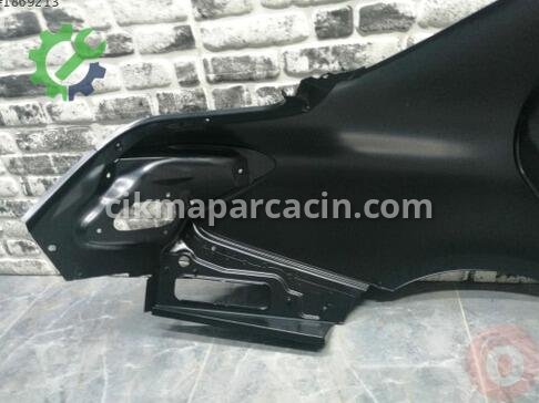Mercedes-Benz C Serisi Sol Arka Çamurluk A2056370309 çıkma parça