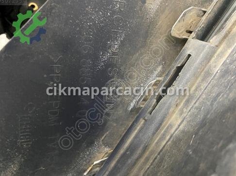 Mercedes-Benz C Serisi Ön Tampon A2068858401 çıkma parça