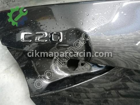 Mercedes-Benz C Serisi Bagaj Kapağı çıkma parça