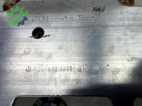 Mercedes-Benz C Serisi Ön Tampon Demiri A2066008000 çıkma parça