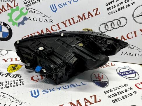 Mercedes-Benz C Serisi Sağ Ön Far çıkma parça