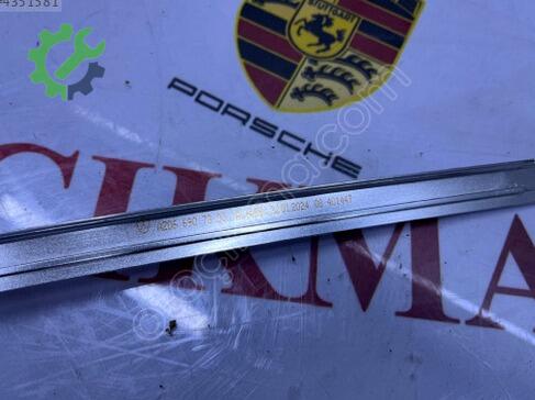 Mercedes-Benz C Serisi Cam Fitili A2066907300 çıkma parça