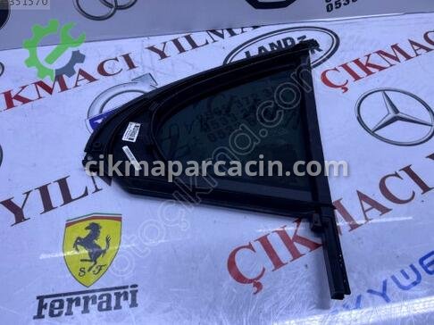 Mercedes-Benz C Serisi Sol Arka Kelebek Camı A2067307902 çıkma parça
