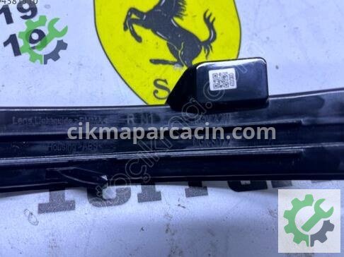 Mercedes-Benz C Serisi Ayna Sinyali A0999063803 çıkma parça