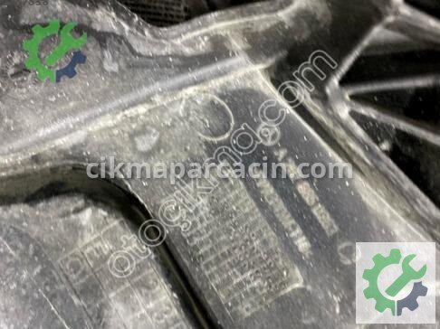 Mercedes-Benz E Serisi Ön Tampon A207885 çıkma parça