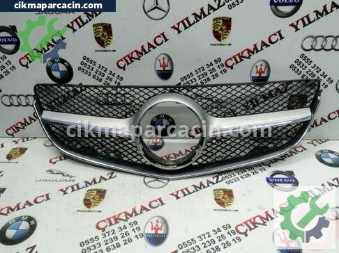 Mercedes-Benz E Serisi Ön Panjur çıkma parça