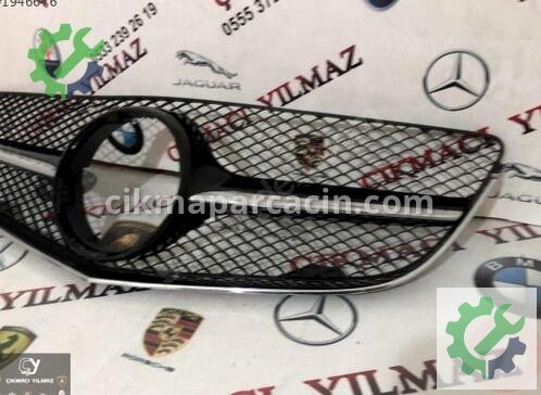 Mercedes-Benz E Serisi Ön Panjur çıkma parça