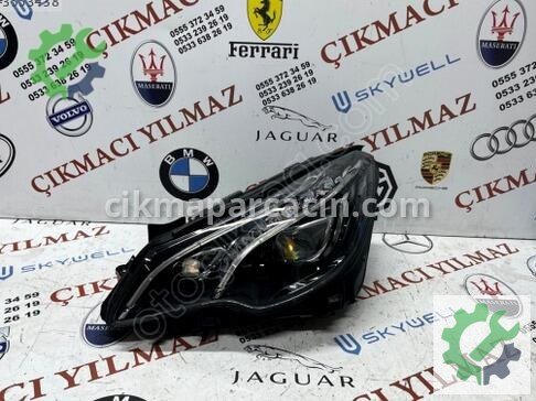 Mercedes-Benz E Serisi Sol Ön Far çıkma parça