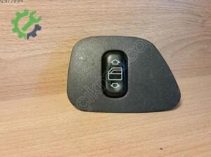 Mercedes-Benz E Serisi (W210) 1998-2004 Orijinal Çıkma Cam Düğmesi 501C312-610-00