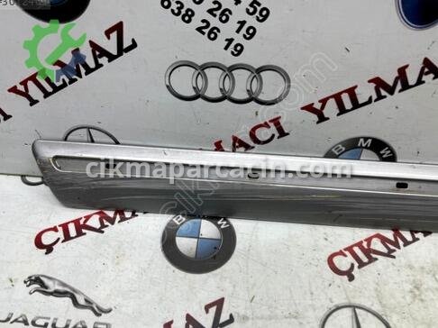Mercedes-Benz E Serisi Kapı Çıtası A2106900682 çıkma parça