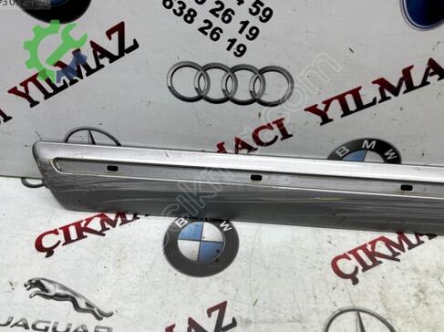 Mercedes-Benz E Serisi Kapı Çıtası A2106900682 çıkma parça