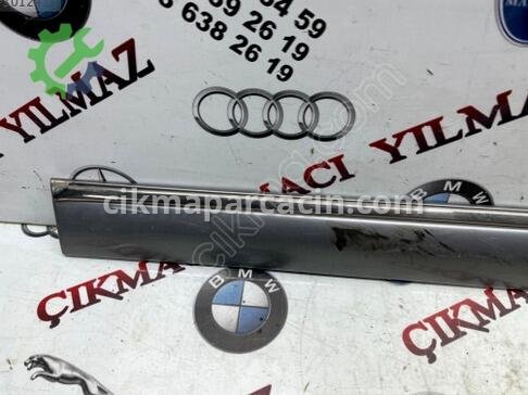 Mercedes-Benz E Serisi Kapı Çıtası A2106900962 çıkma parça