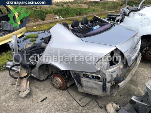 Mercedes-Benz 200 Arka Aks çıkma parça