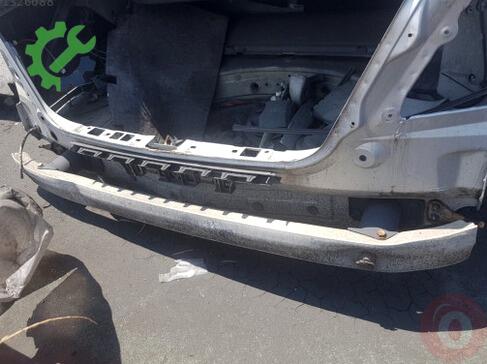 Mercedes-Benz E Serisi Arka Tampon Demiri çıkma parça