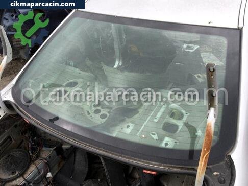 Mercedes-Benz E Serisi Arka Cam çıkma parça