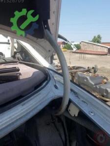 Mercedes W211 Bagaj Sağ Menteşe Hatasız Orjinal Çıkma