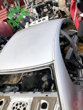 Mercedes-Benz E Serisi Kesme Tavan Sacı çıkma parça