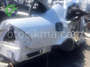 Mercedes W211 sağ arka çamurluk hatasız orjinal çıkma