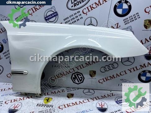 Mercedes-Benz E Serisi Sağ Ön Çamurluk çıkma parça