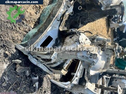 Mercedes-Benz E Serisi Ön Şasi çıkma parça