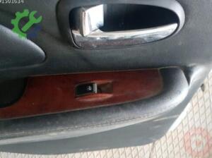 Mercedes W211 Sol Arka Cam Düğümesi Hatasız Orjinal Çıkma