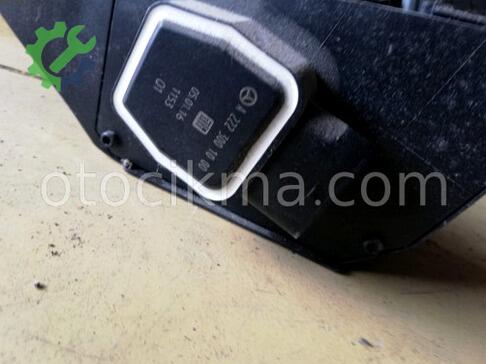 Mercedes-Benz E Serisi Pedal A2223001000 çıkma parça