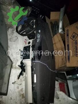 Mercedes-Benz E Serisi Torpido Kapağı çıkma parça