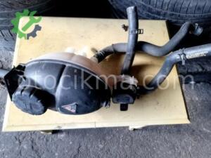 Mercedes W212 2016 Radyatör su bidonu orjinal çıkma