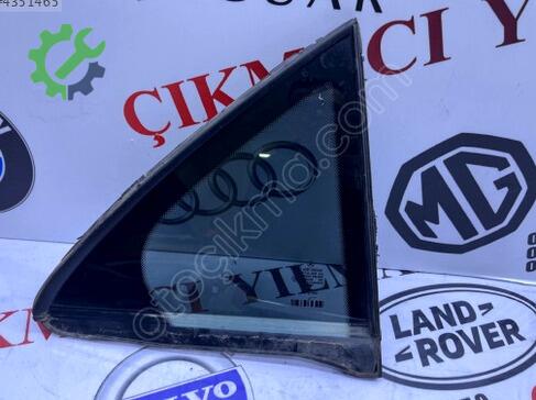 Mercedes-Benz E Serisi Sağ Arka Kelebek Camı çıkma parça