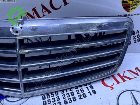 Mercedes-Benz E Serisi Ön Panjur A2128800583 çıkma parça