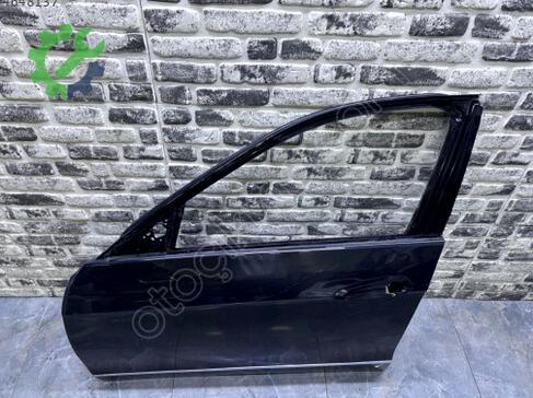 Mercedes-Benz E Serisi Sol Ön Kapı A2127221116 çıkma parça