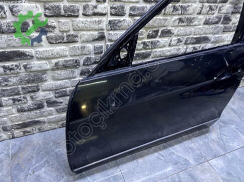 Mercedes-Benz E Serisi Sol Ön Kapı A2127221116 çıkma parça