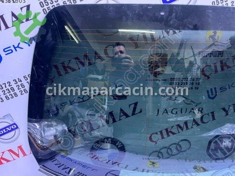 Mercedes-Benz E Serisi Arka Cam çıkma parça
