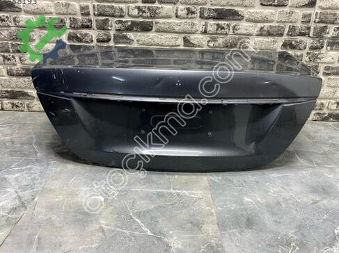 Mercedes-Benz E Serisi Bagaj A2137571400 çıkma parça